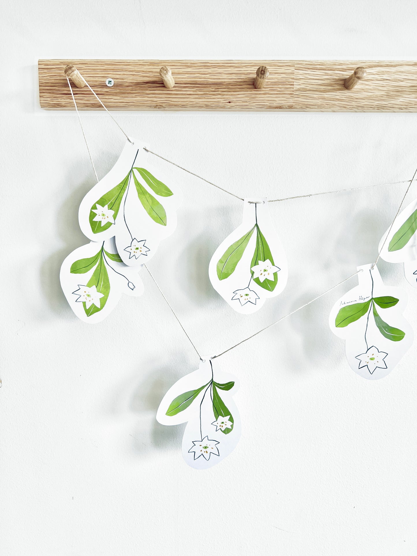 "Skogsstjärna" Paper garland